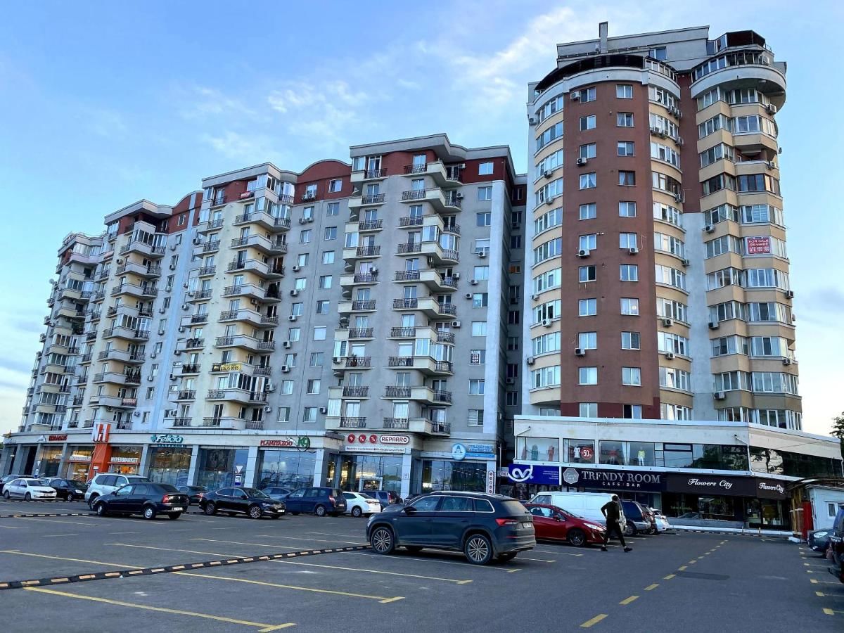 Апартаменты RenT LUX AparTmenTs Lev Tolstoi 24/1. Кишинёв-23